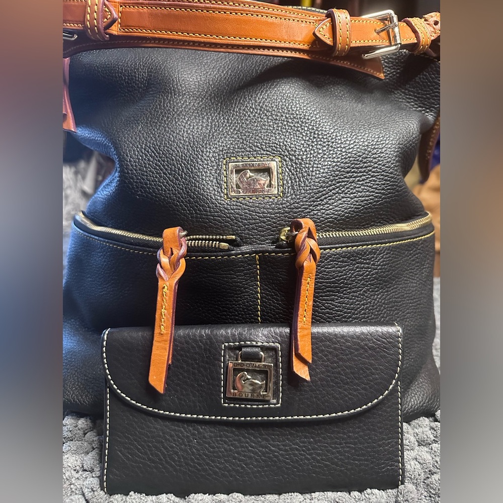 Dooney & Bourke Medium Dillen Black Leather Bag and matching wallet
